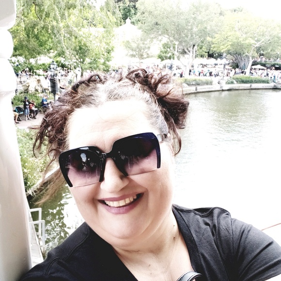 Meet your Posher, Maggie - Picture 1 of 1